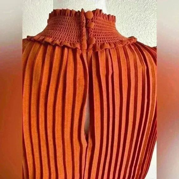 Nanette Lepore Pleated Smocked Sleeveless Midi Dress Size 10 - Picture 6 of 9